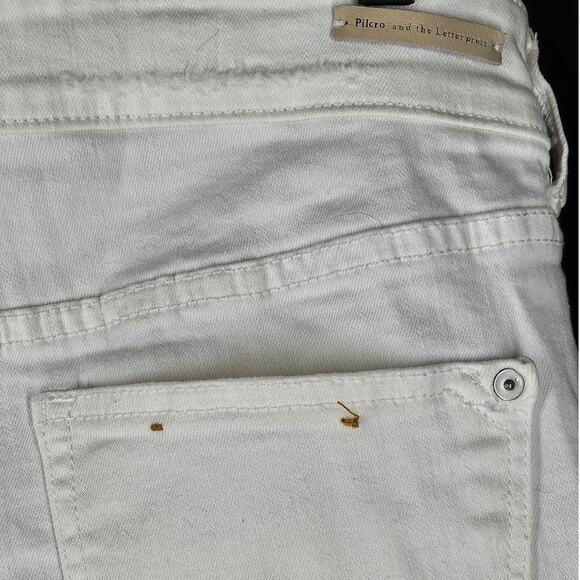PILCRO & THE LETTER PRESS WOMEN'S DISTRESSED WHITE SLIM BOYFRIEND SHORTS SIZE 27 - Picture 4 of 15
